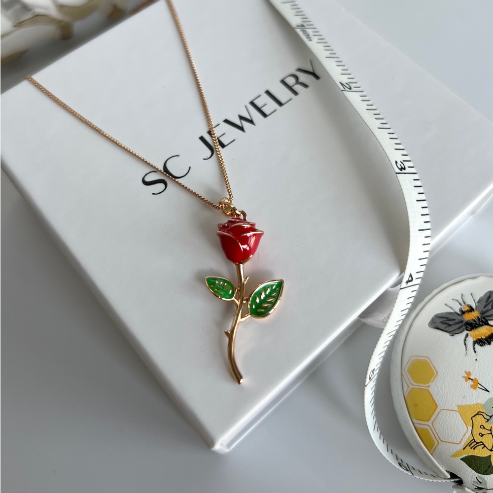 Rose Necklace 18k Gold Tone Luxury Jewelry - Picture 3 of 5
